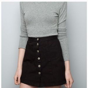 Brandy Melville Black denim Button Skirt OS